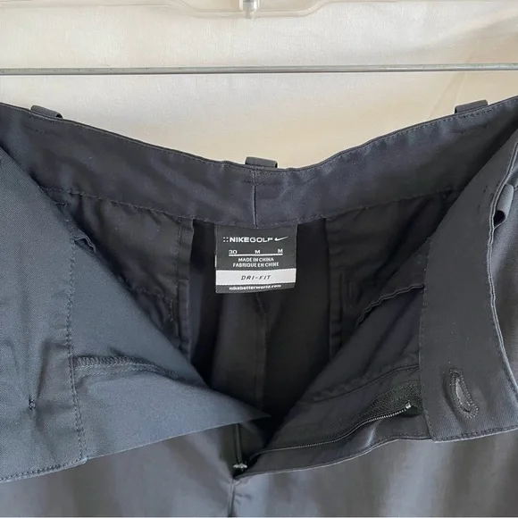 NIKEGolf Dri-Fit Men’s Black Shorts Flat Front Size 30 - Picture 3 of 11